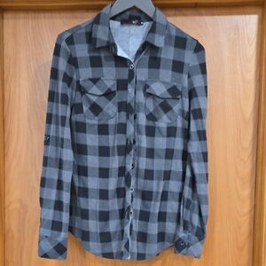 Classic Black and Gray Plaid Button-Down Shirt